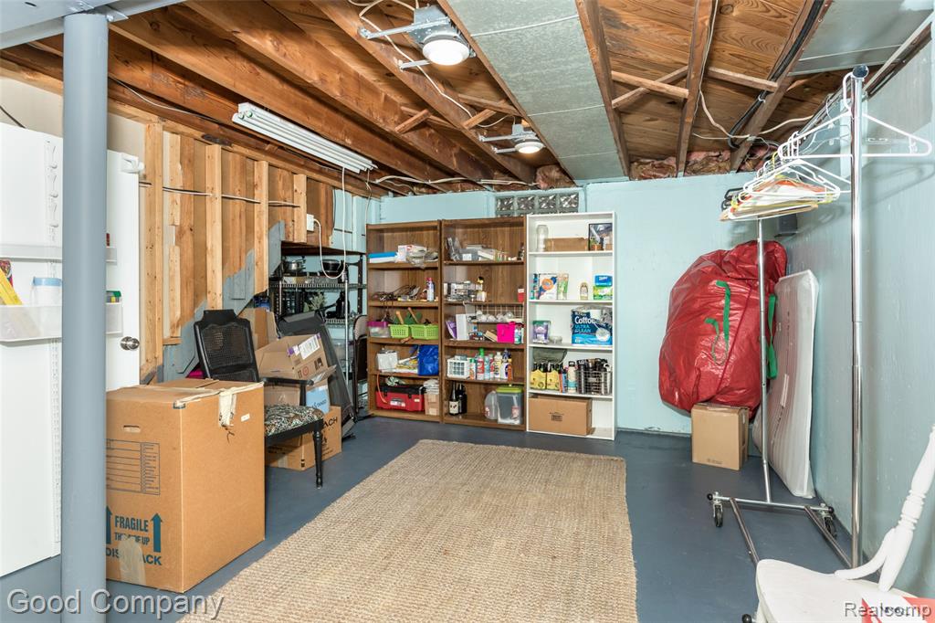 920 W Windemere Avenue