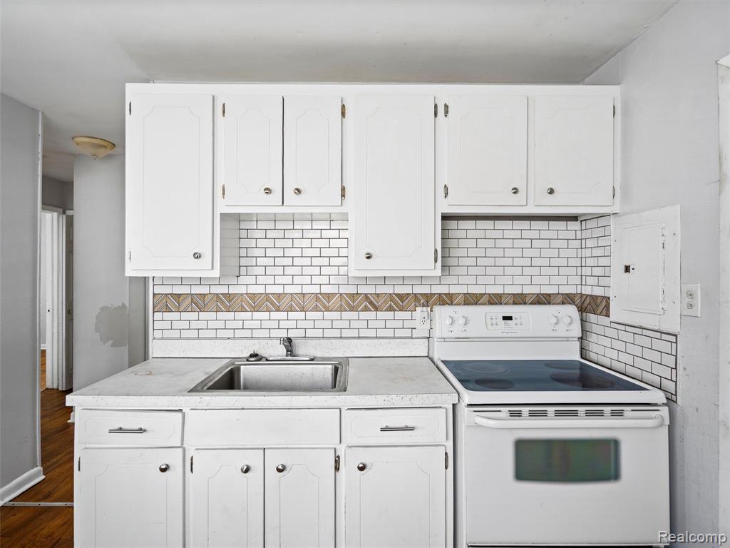13075 Sherman Avenue