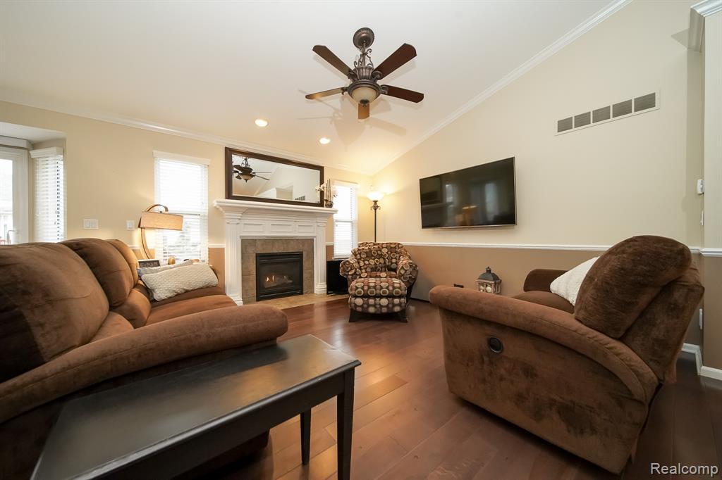 26122 Joanne Smith Lane