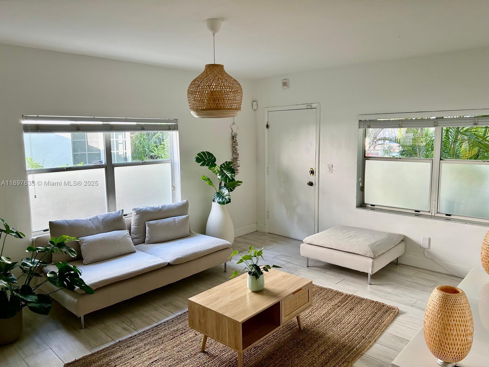 653 Michigan Ave # 1, Miami Beach Unit: 1