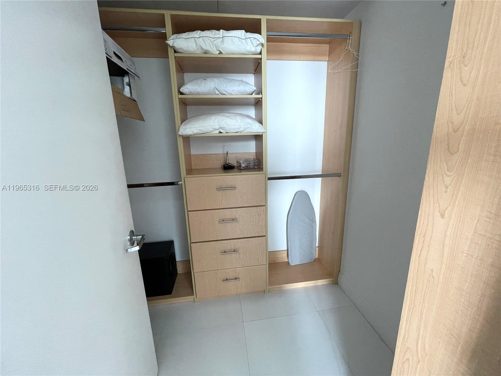 350 S Miami Ave Unit: 4003