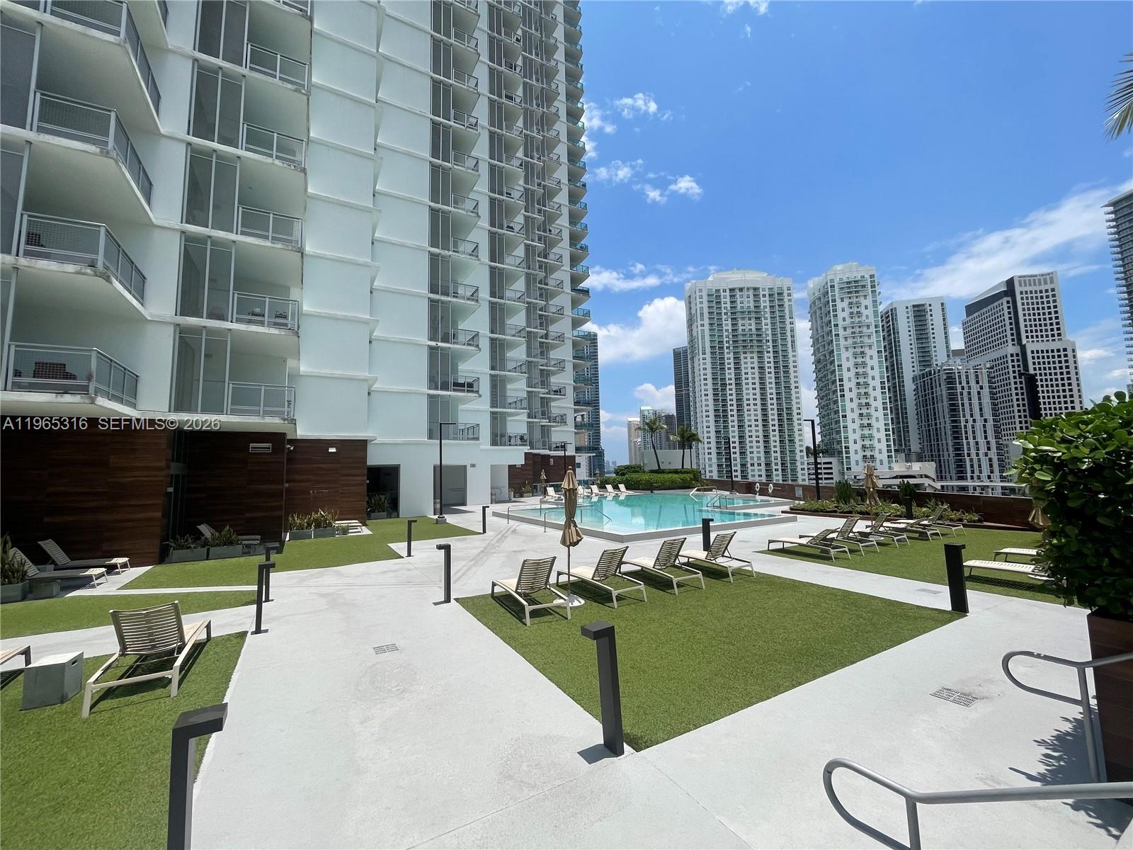 350 S Miami Ave Unit: 4003