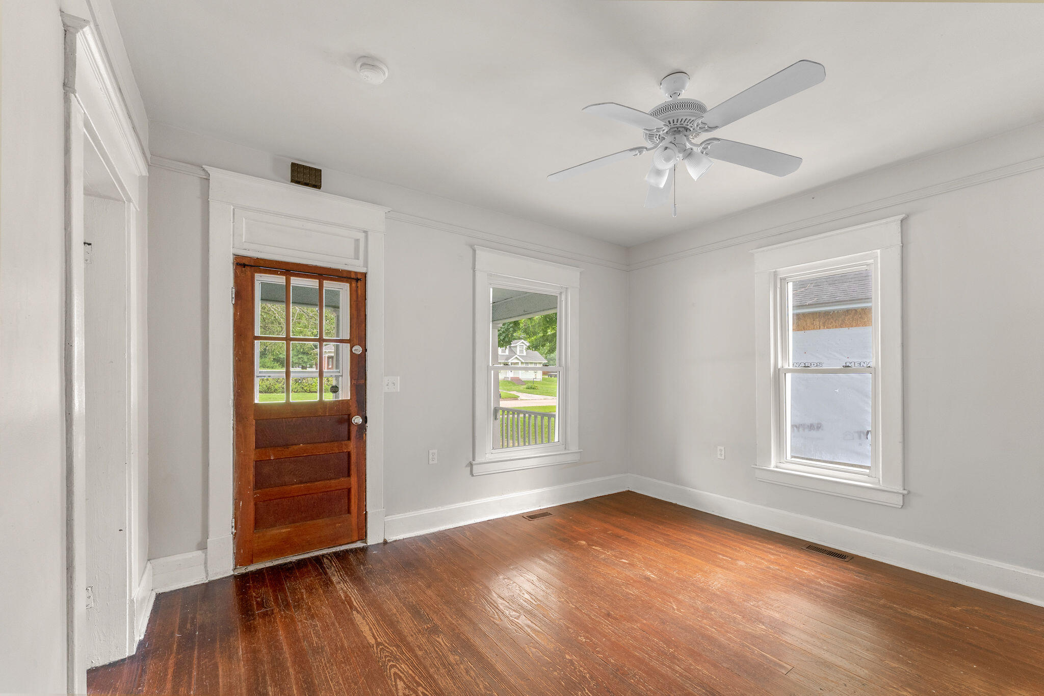 1121 N Prospect Avenue