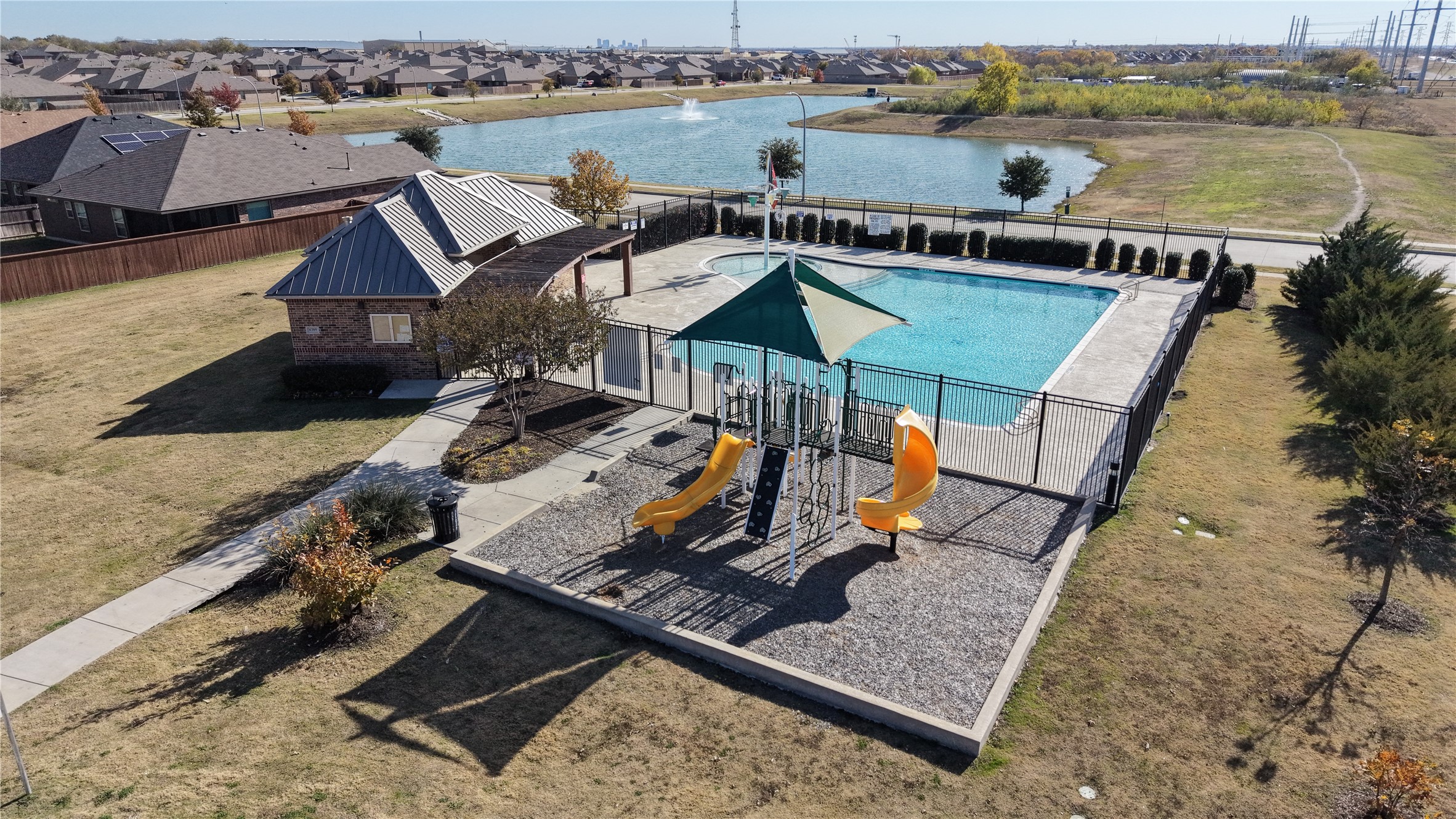 6920 Tide Lane