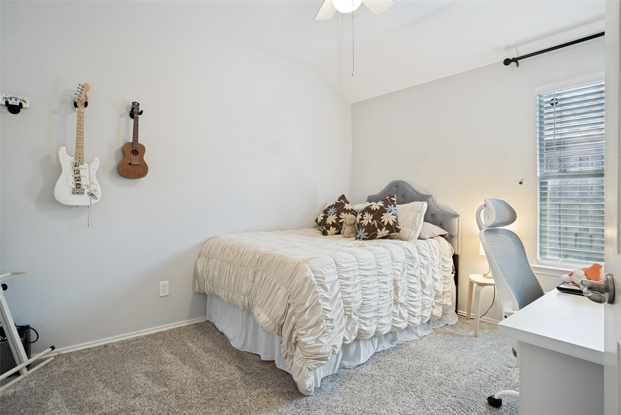 3622 White Summit Lane