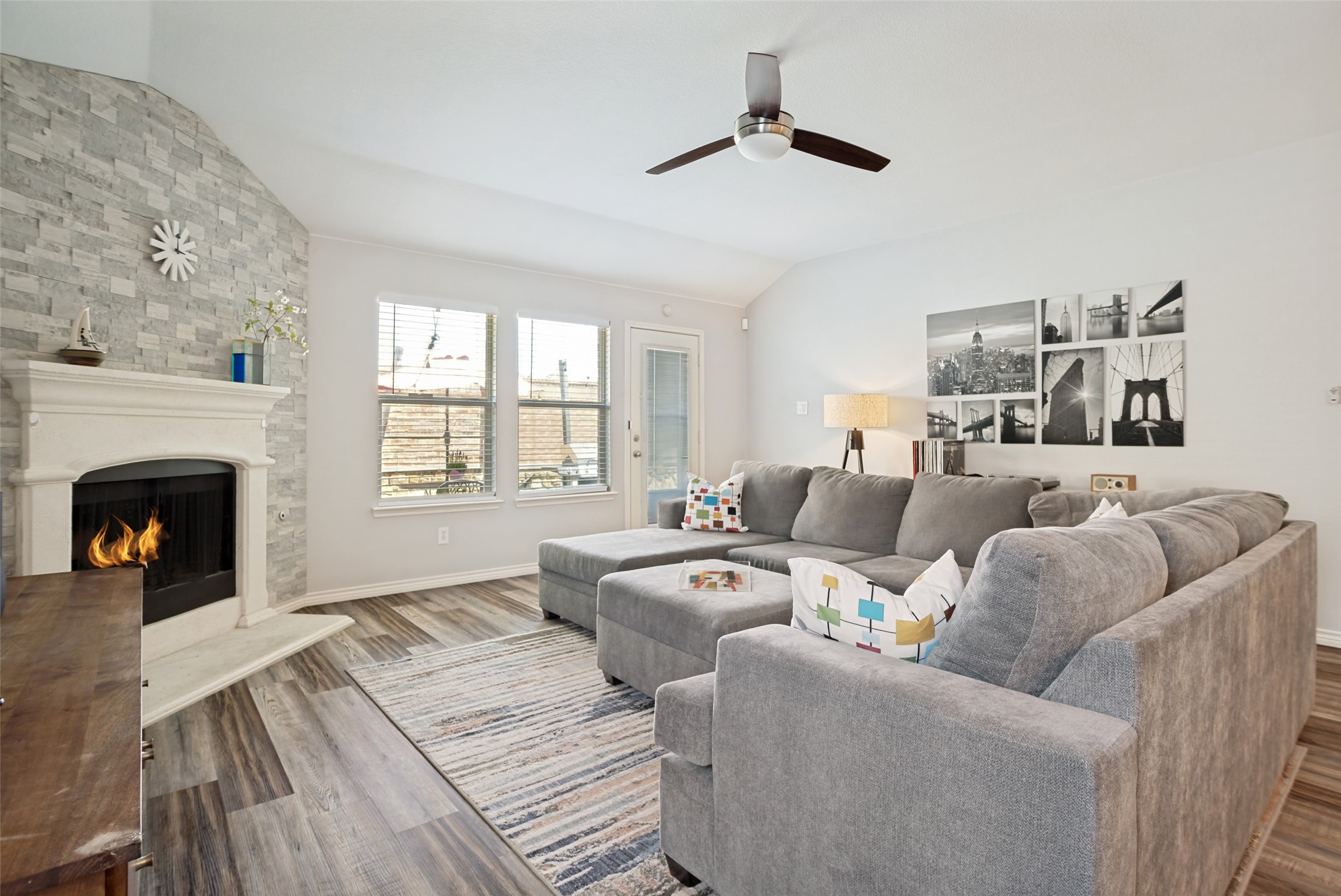 3622 White Summit Lane