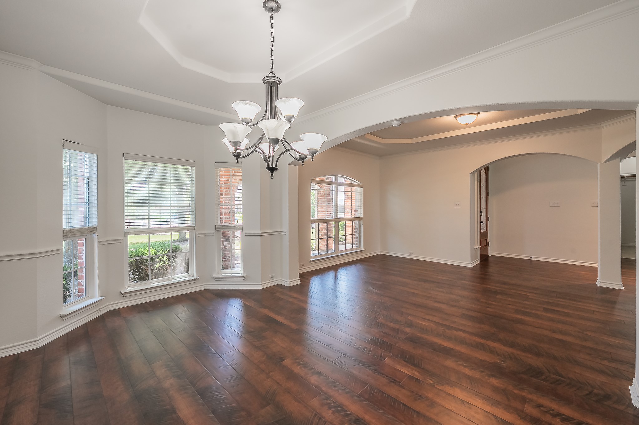 800 Oriole Drive