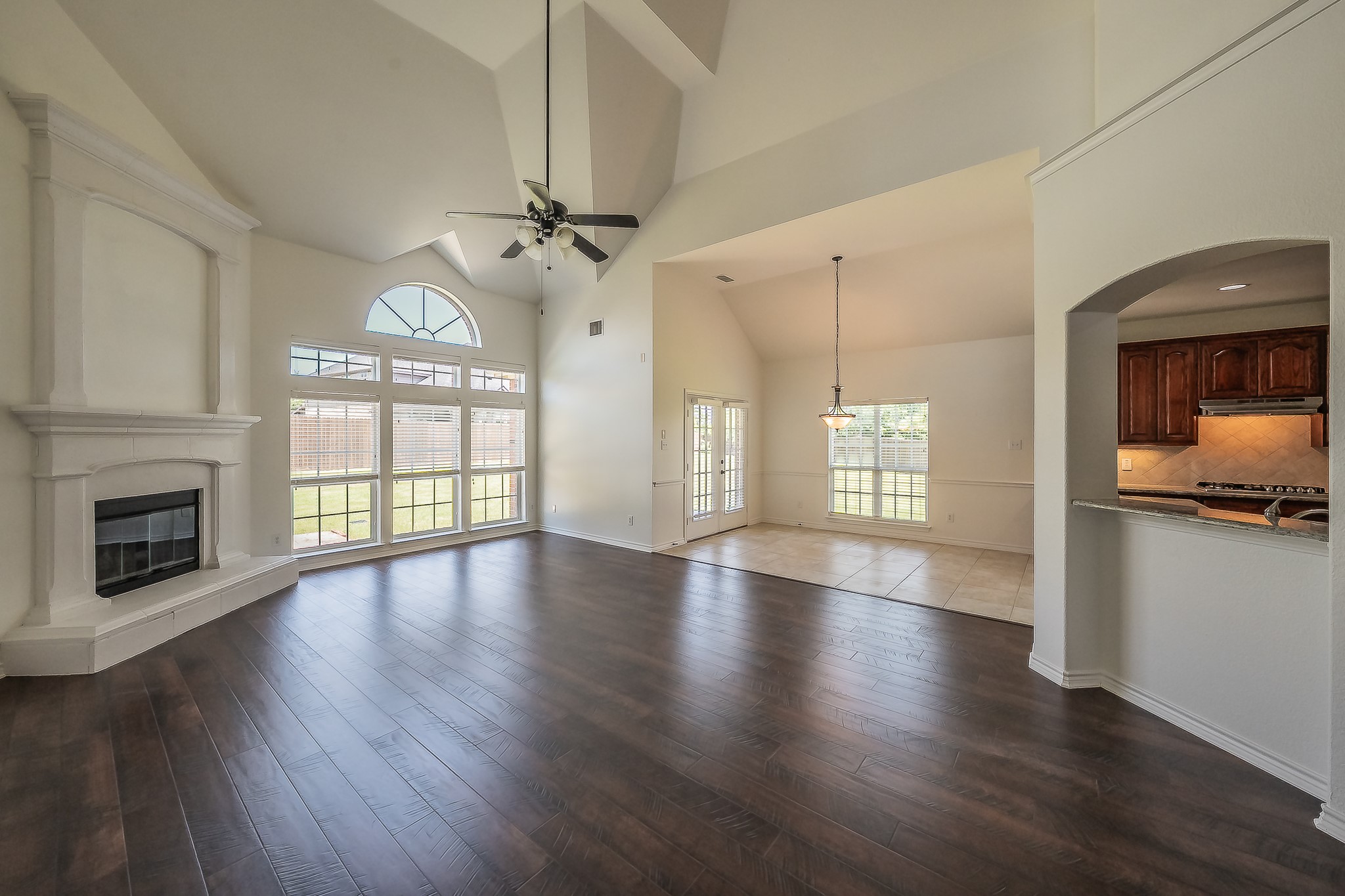 800 Oriole Drive
