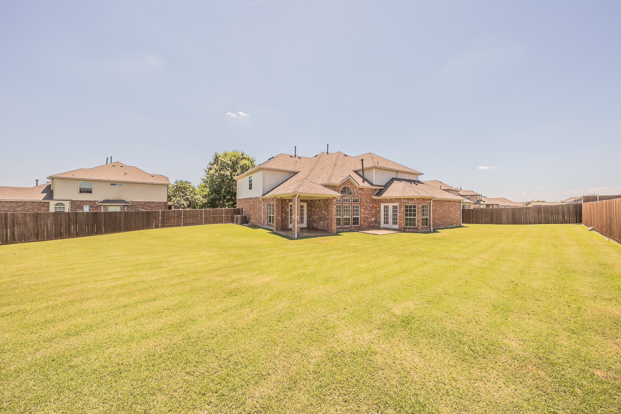 800 Oriole Drive