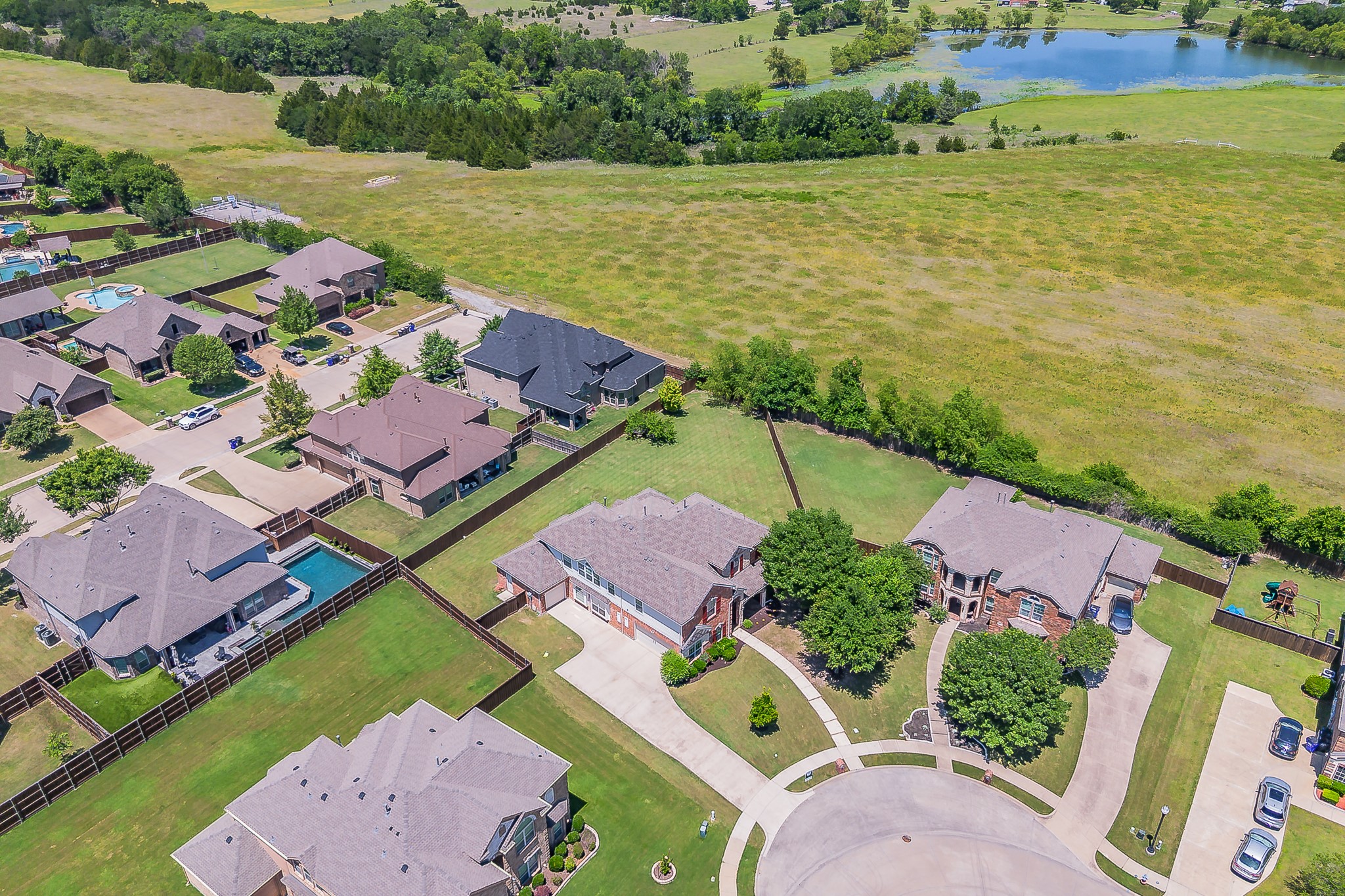 800 Oriole Drive