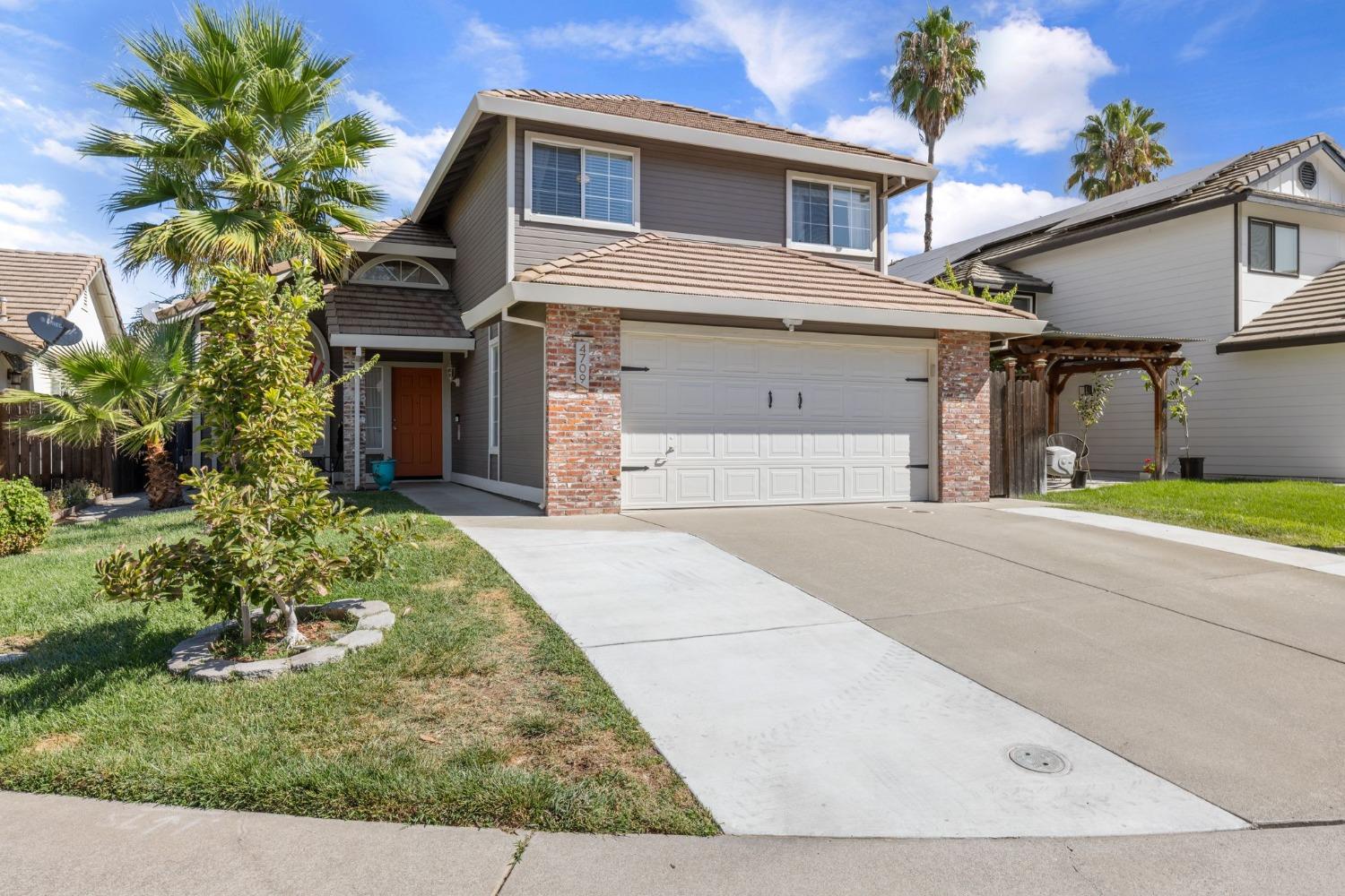 4709 bruma Court