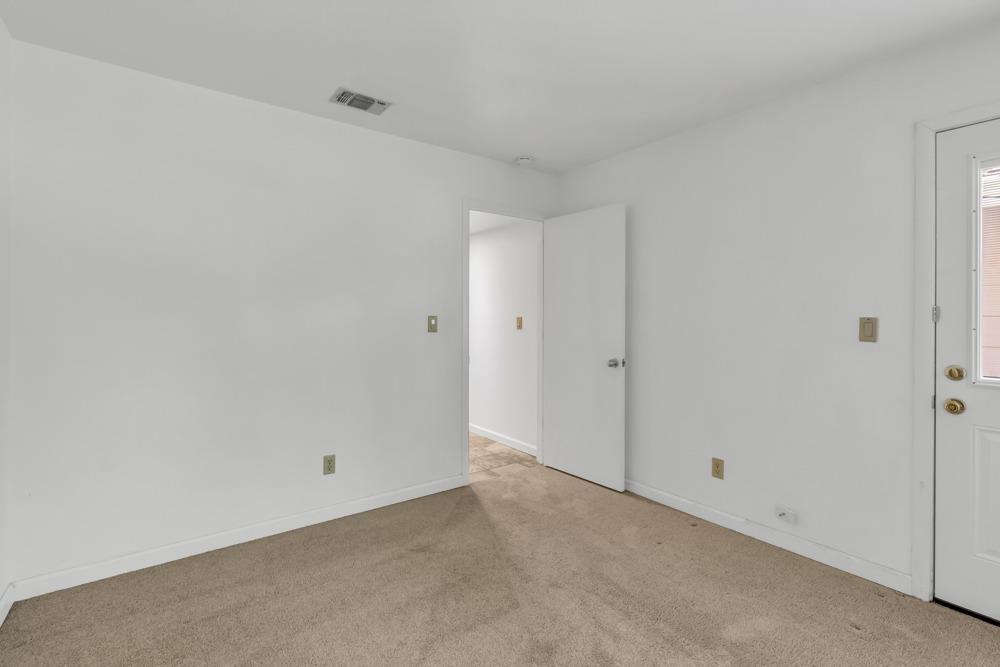 305 Rivertree Way
