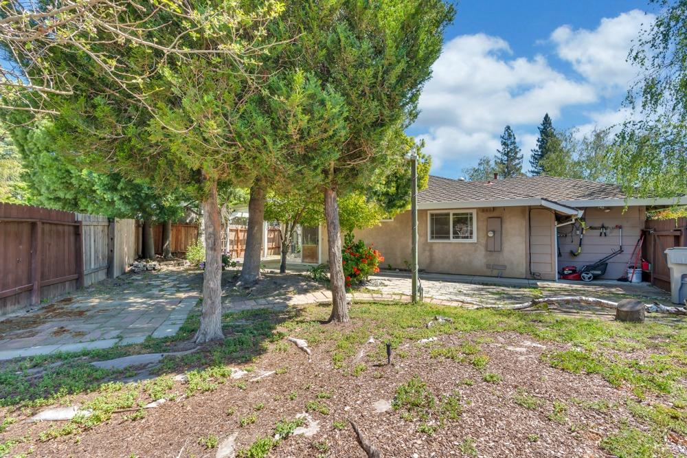 305 Rivertree Way