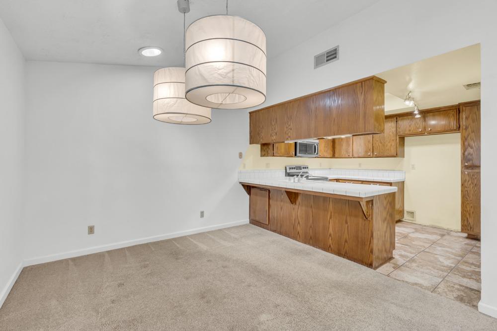 305 Rivertree Way