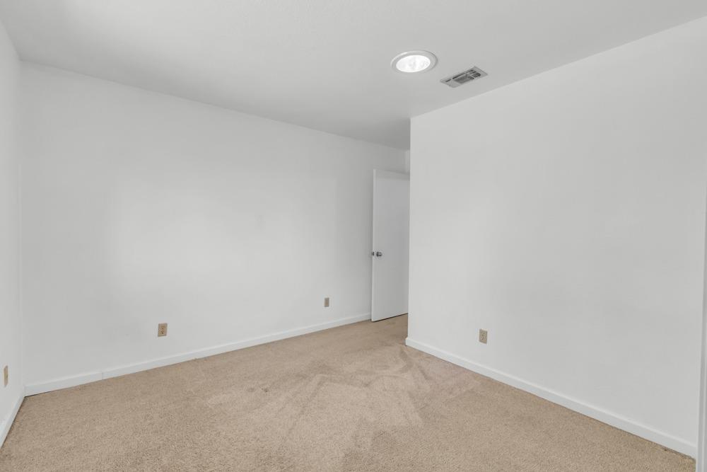 305 Rivertree Way