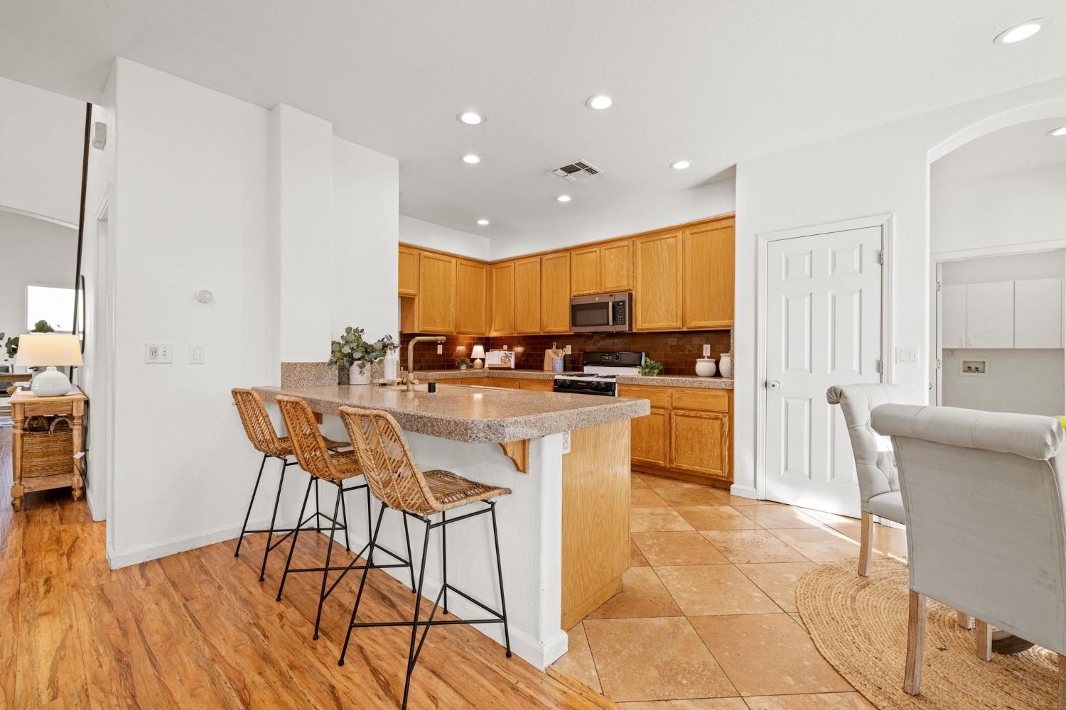 6 Lylewood