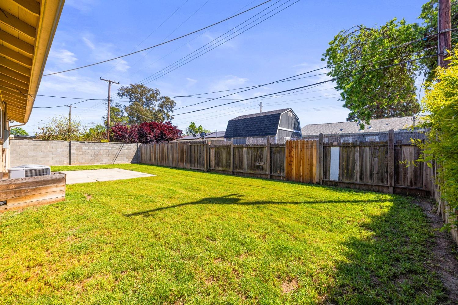 2142 Kirk Way