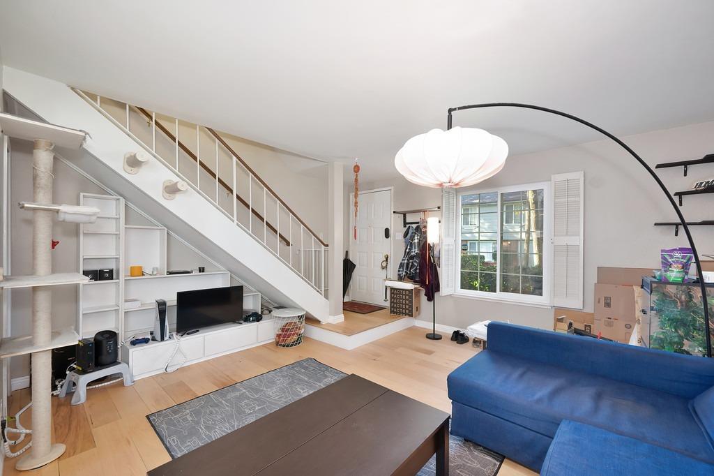 5227 Gibbons Drive