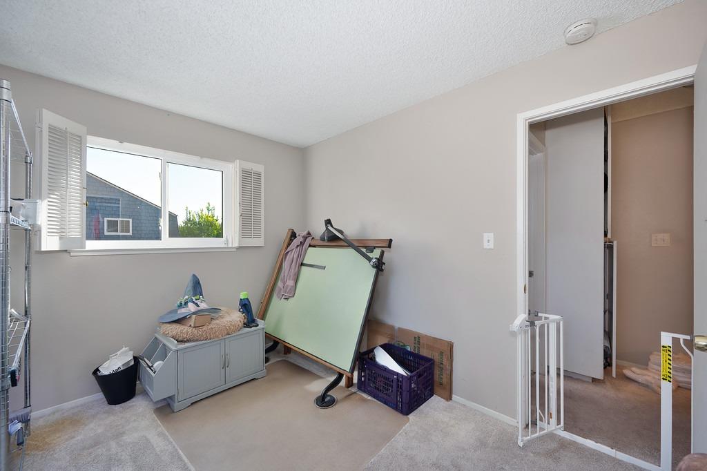 5227 Gibbons Drive