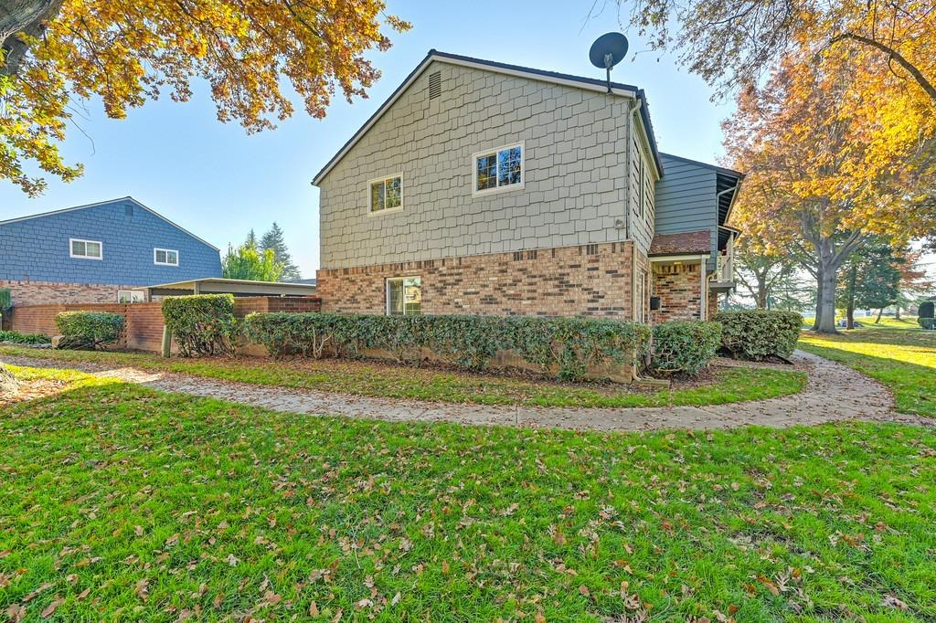 5227 Gibbons Drive