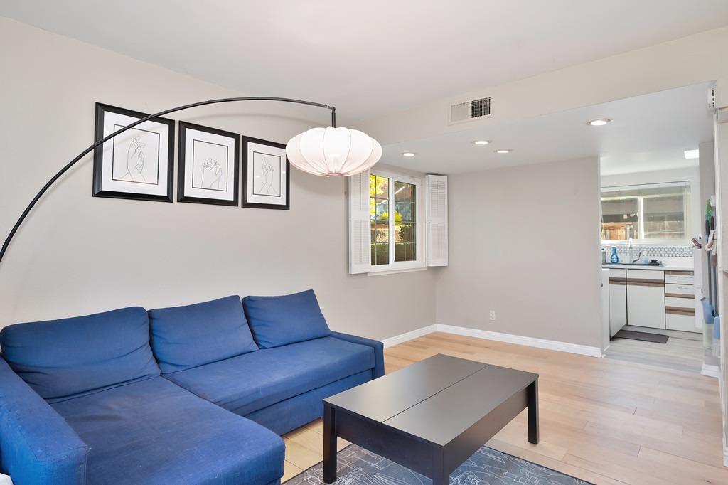 5227 Gibbons Drive