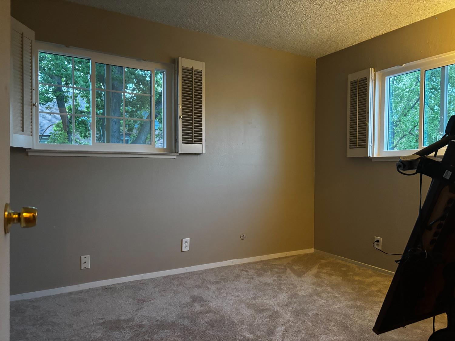 5227 Gibbons Drive