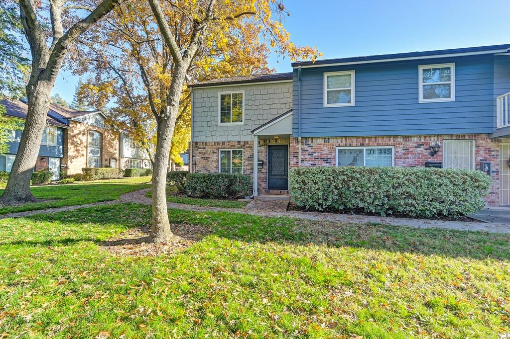 5227 Gibbons Drive