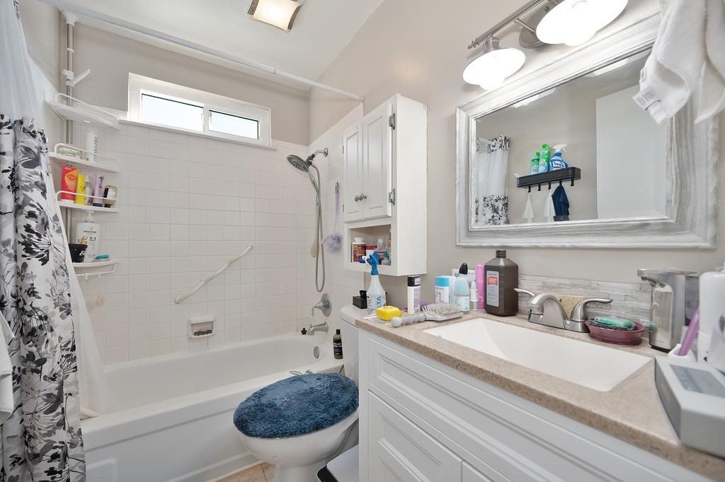 5227 Gibbons Drive