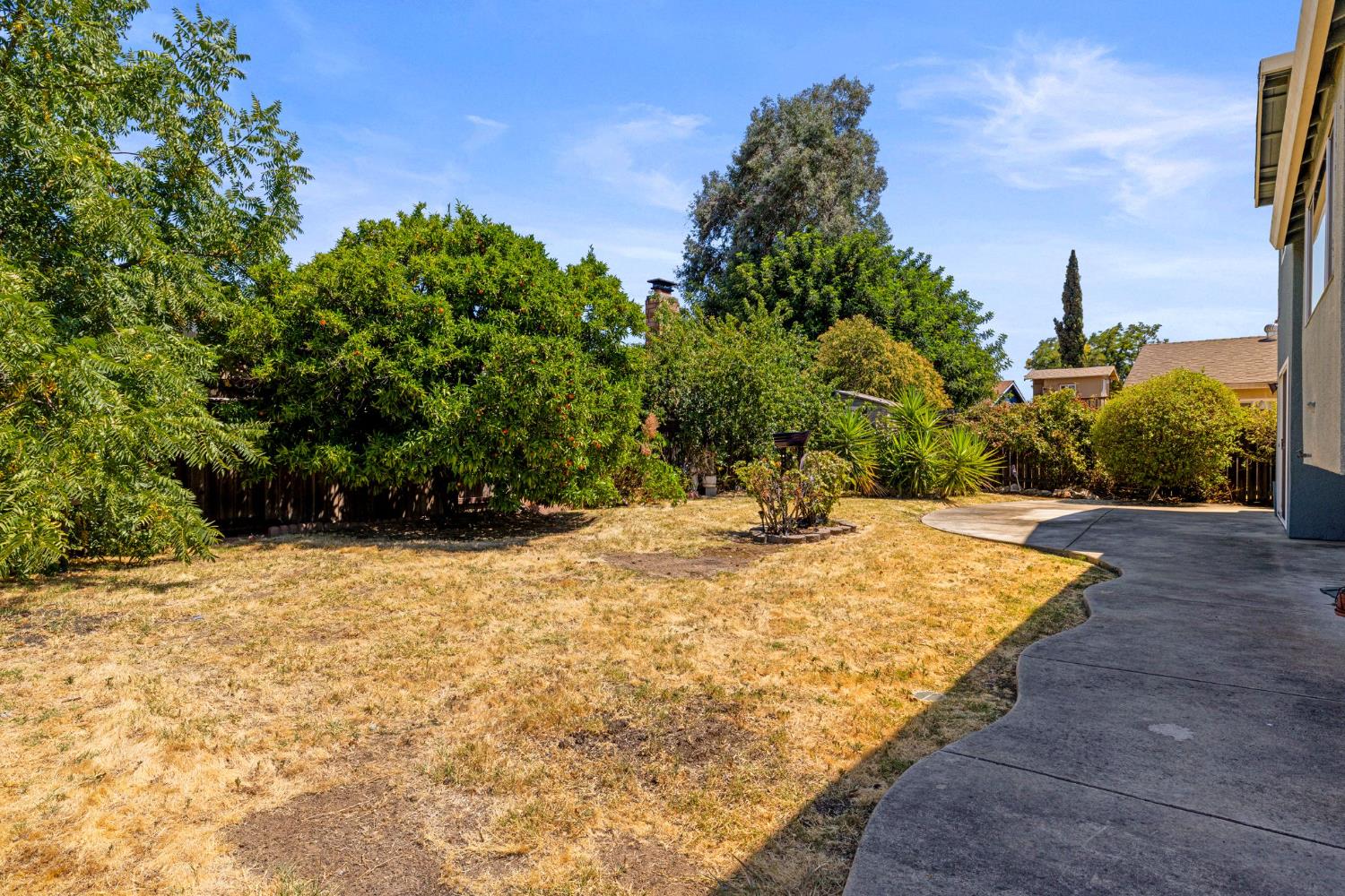 7600 Clement Circle