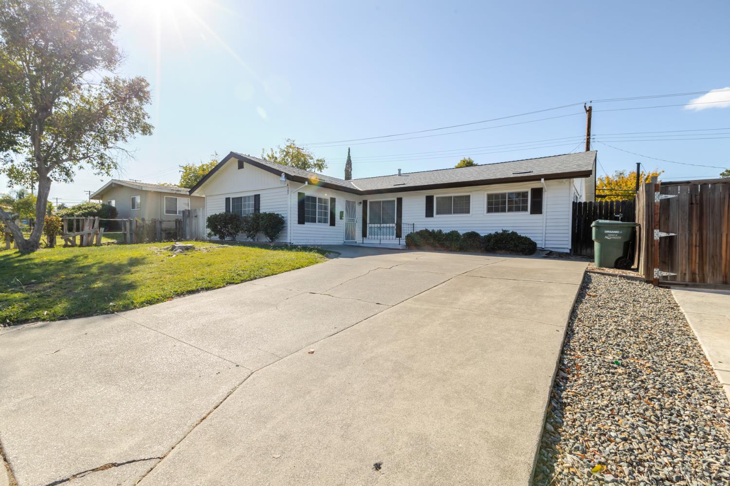 6505 Stoneman Drive