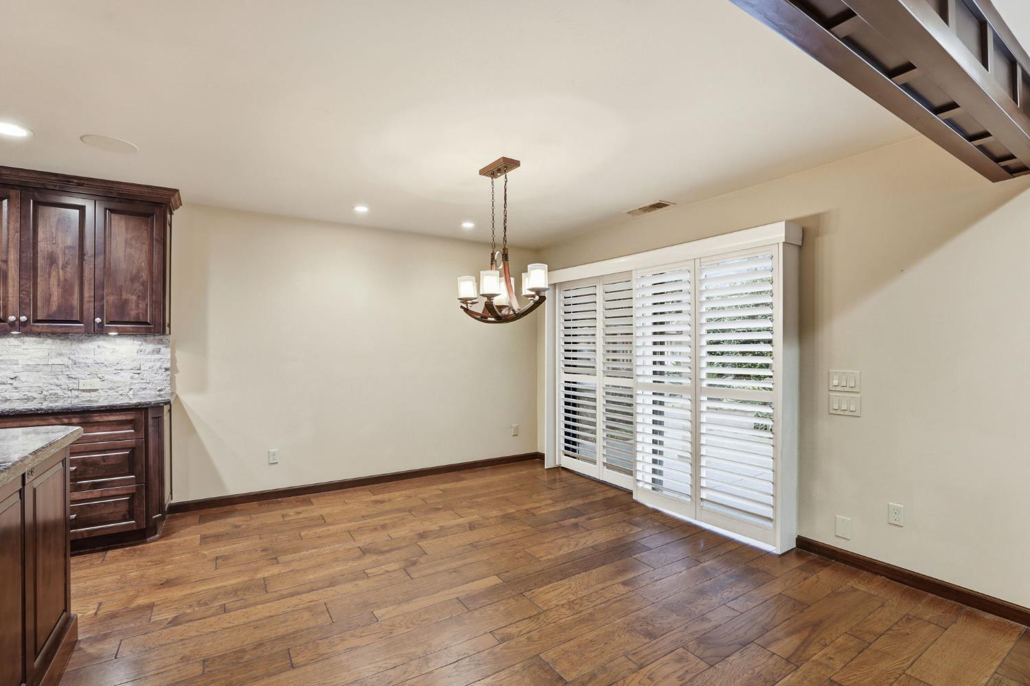 445 Sierra Lane