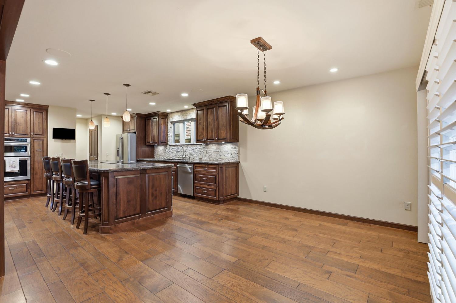 445 Sierra Lane