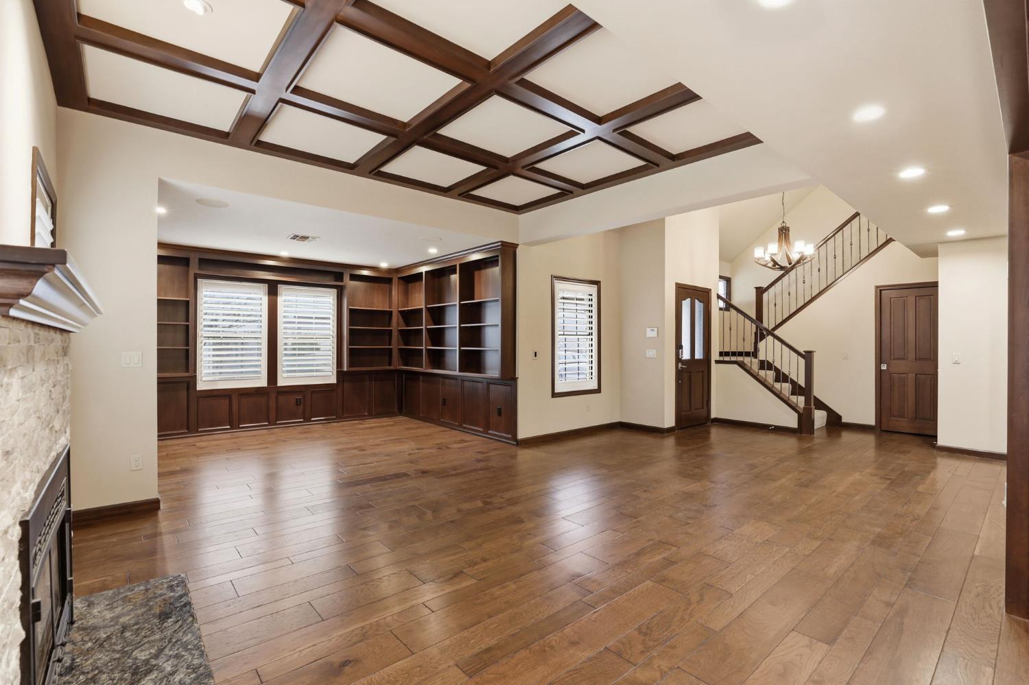 445 Sierra Lane