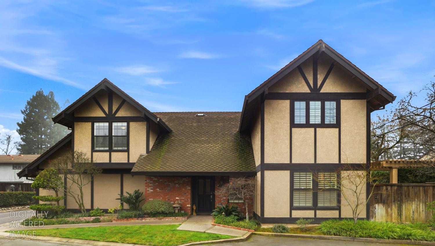 445 Sierra Lane