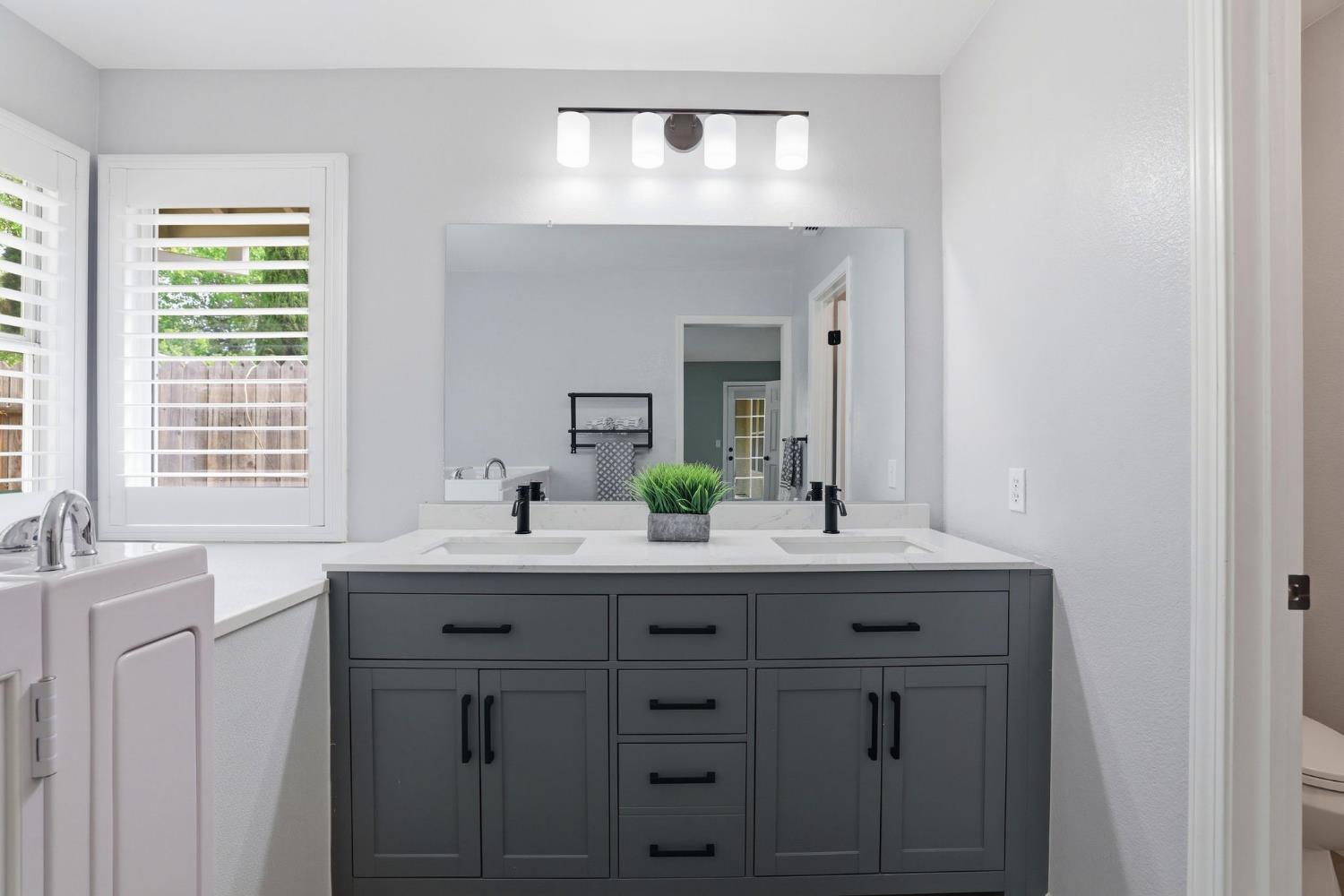 6801 Paseo Del Sol Way