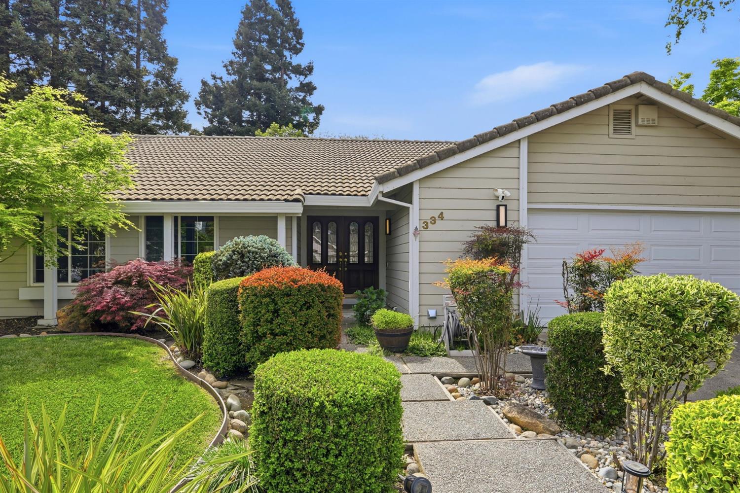334 River Isle Way