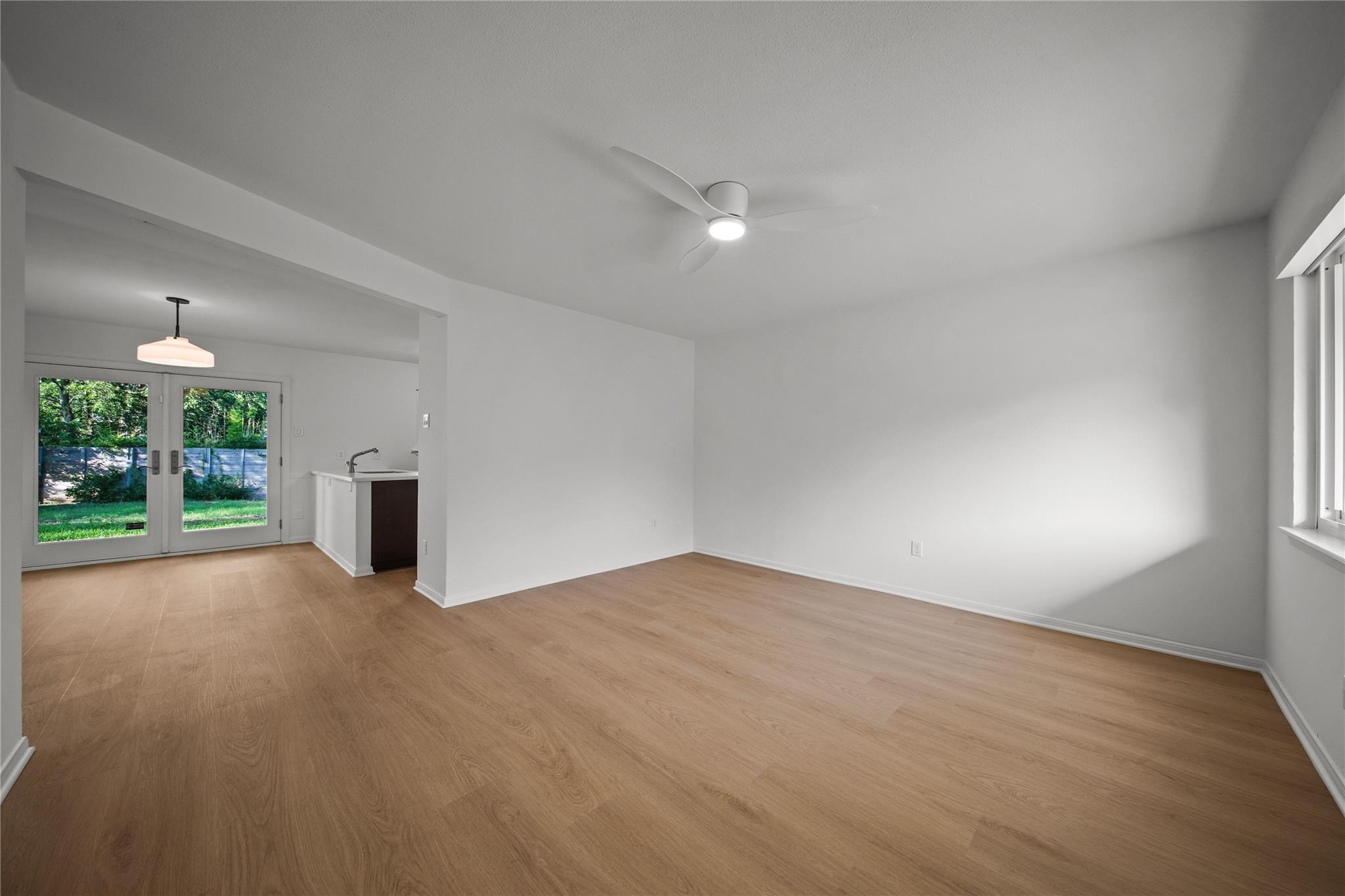 307 Sheffield DR