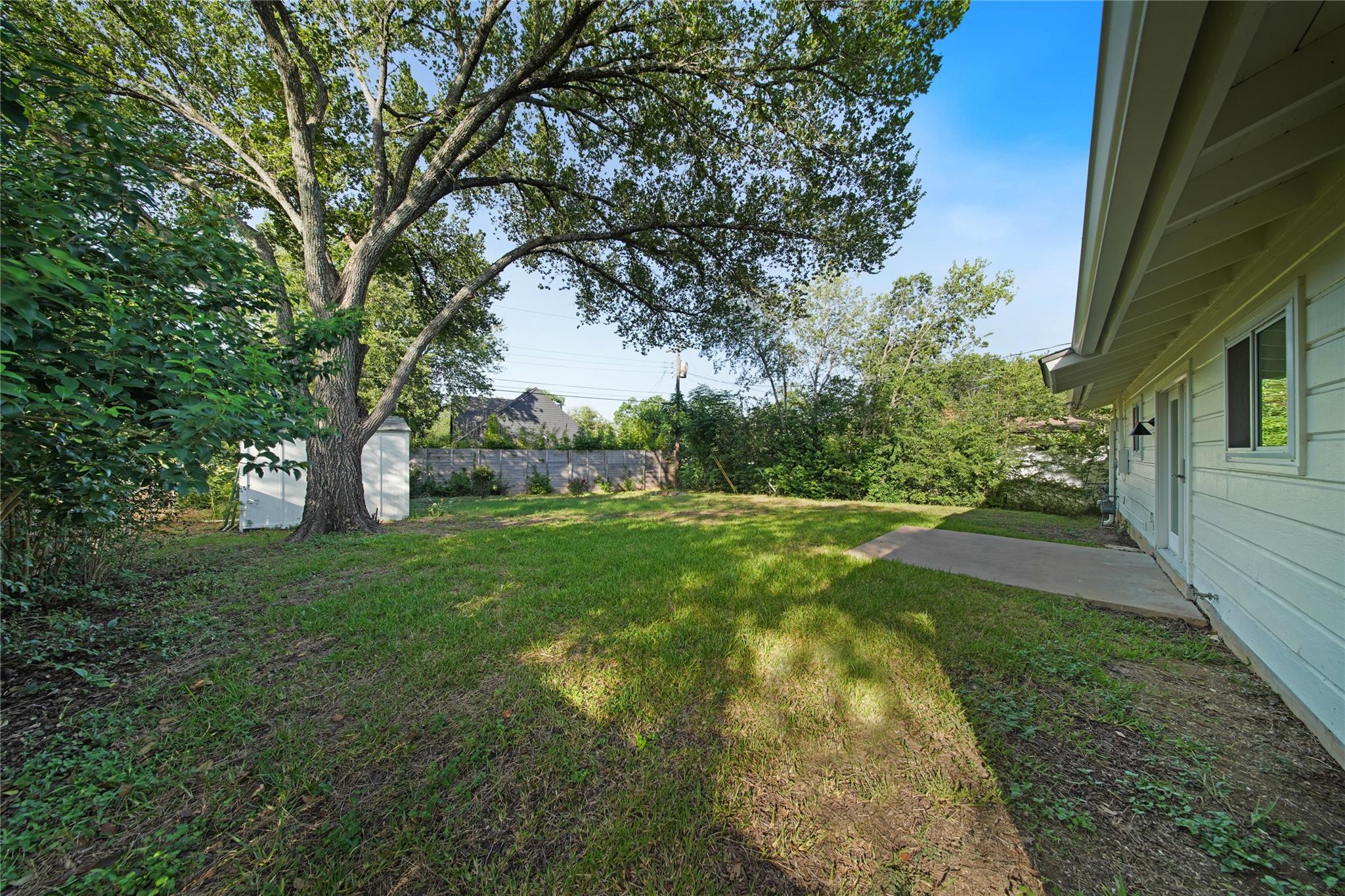 307 Sheffield DR