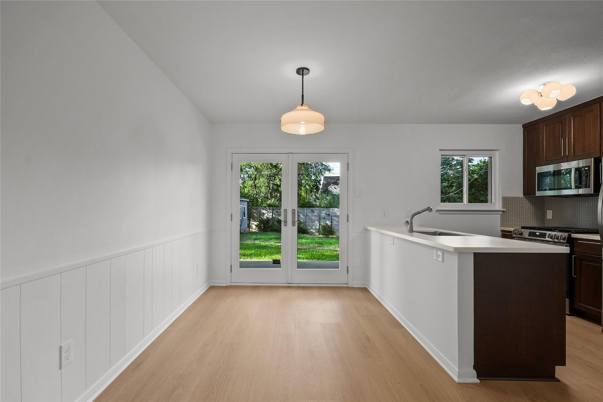 307 Sheffield DR