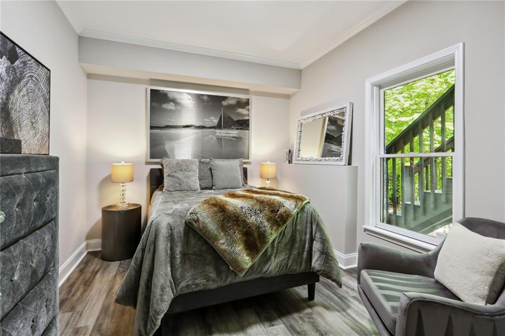1735 High Trail