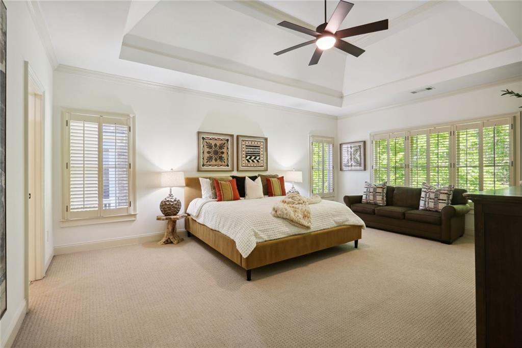 1735 High Trail