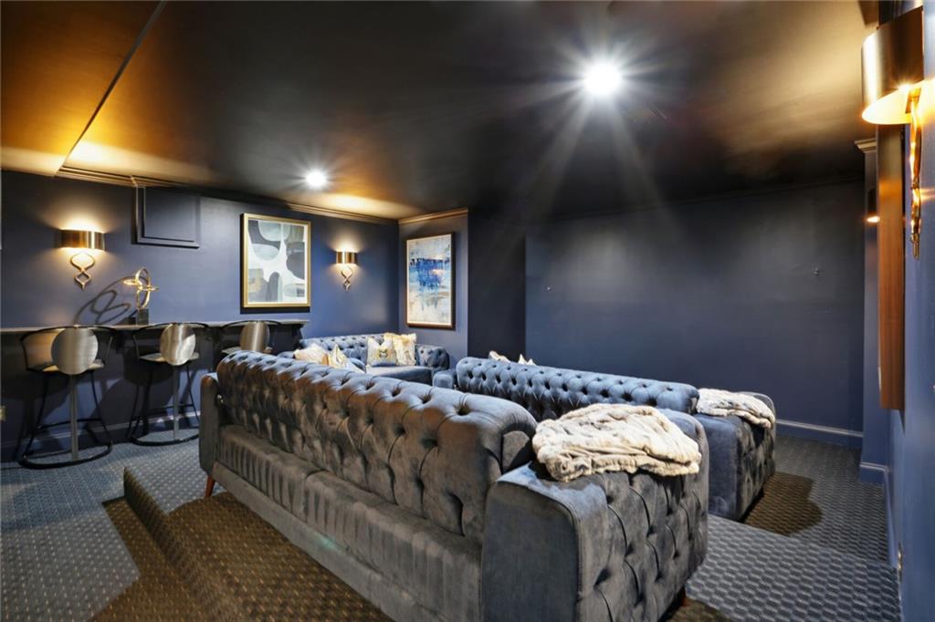 1735 High Trail