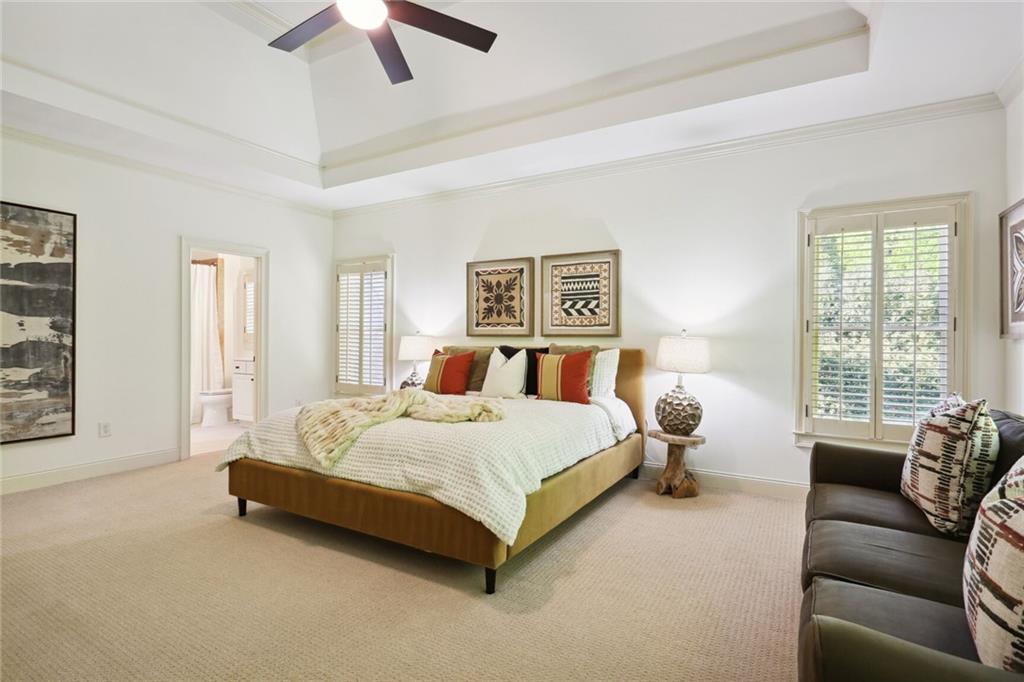 1735 High Trail
