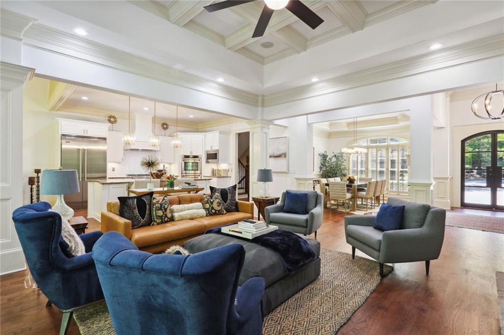1735 High Trail
