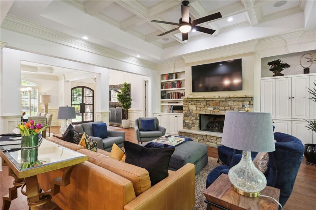 1735 High Trail