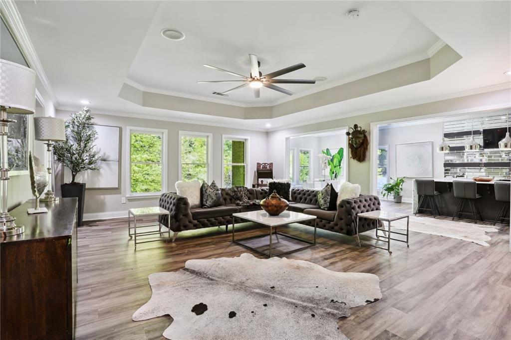 1735 High Trail
