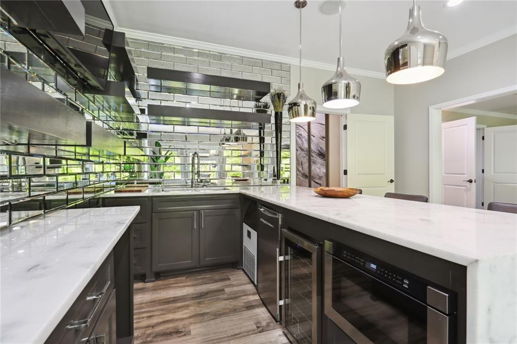 1735 High Trail