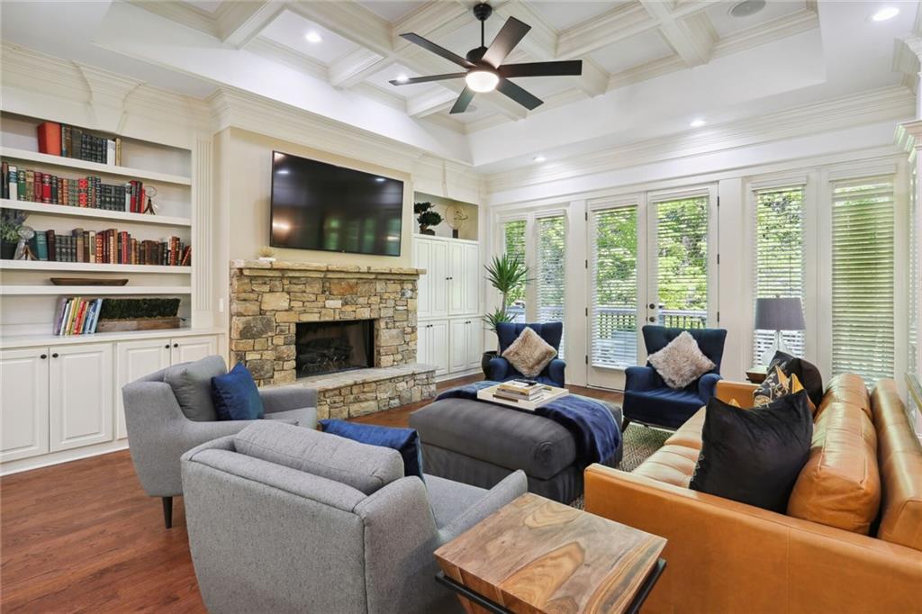 1735 High Trail