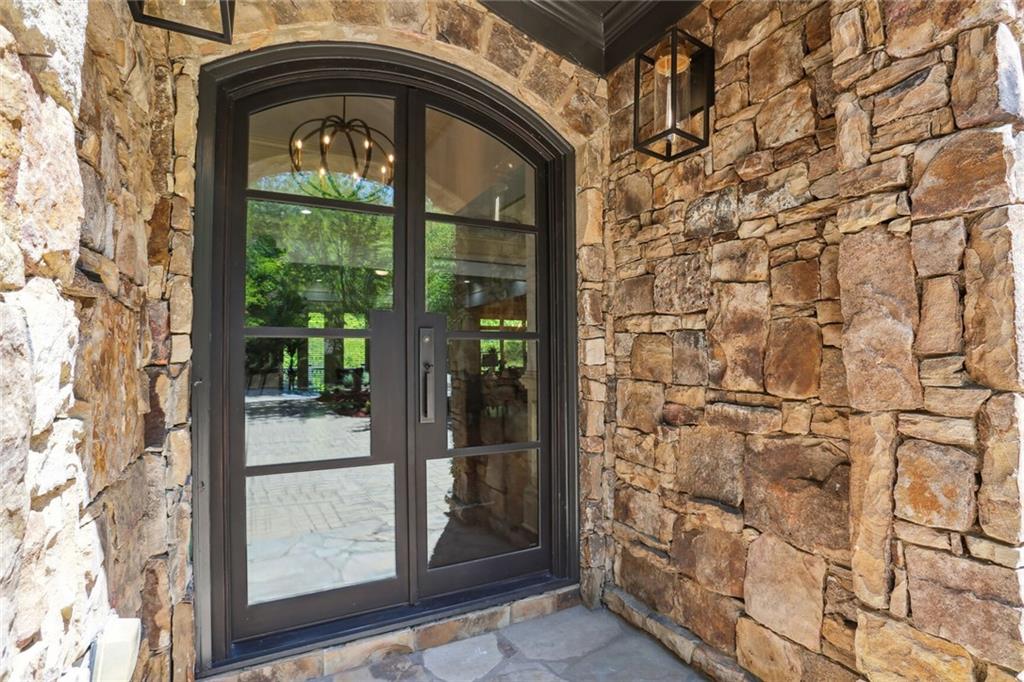 1735 High Trail