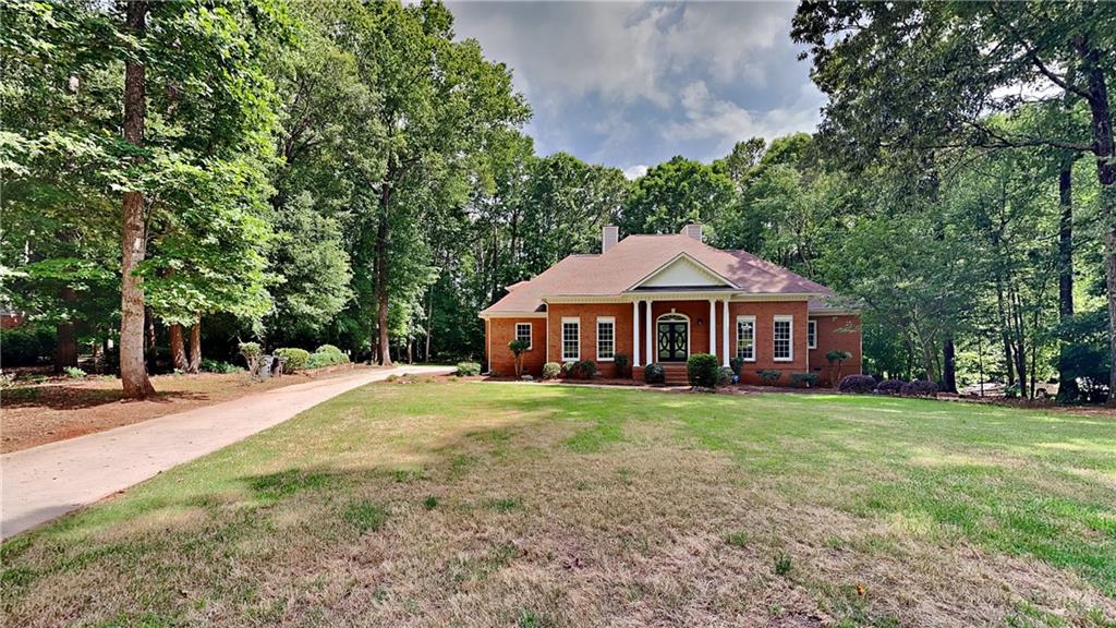 255 Royal Ridge Way